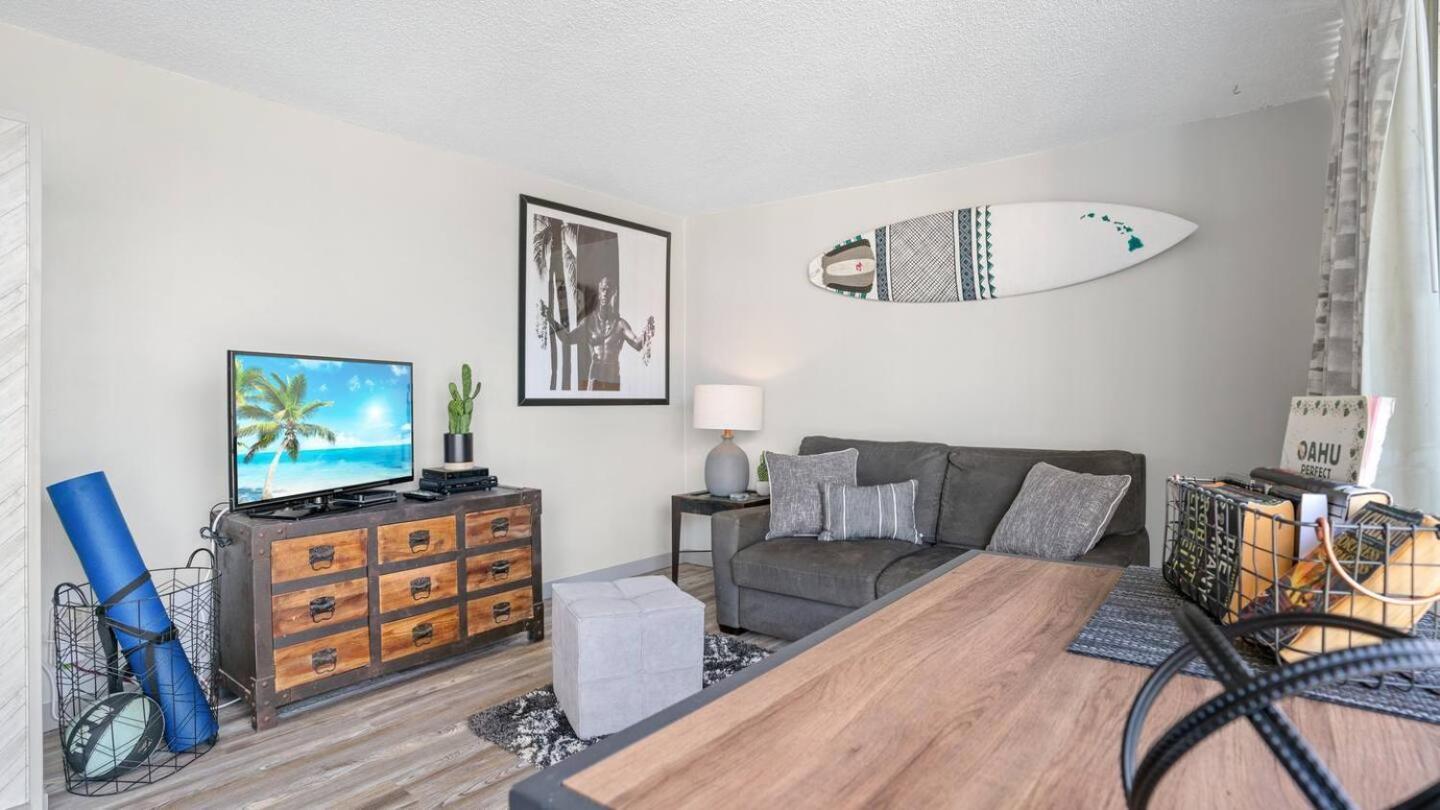 Pacific Monarch Apart otel Honolulu Dış mekan fotoğraf