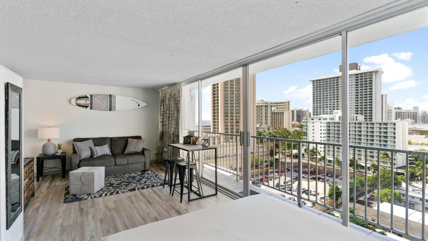 Pacific Monarch Apart otel Honolulu Dış mekan fotoğraf