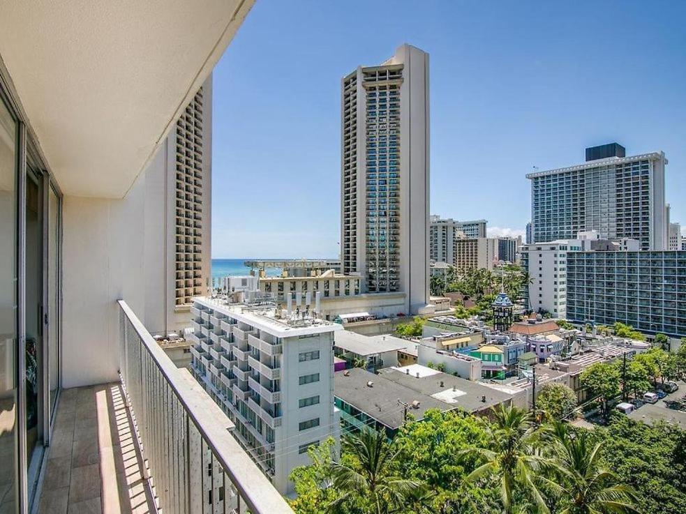 Pacific Monarch Apart otel Honolulu Oda fotoğraf